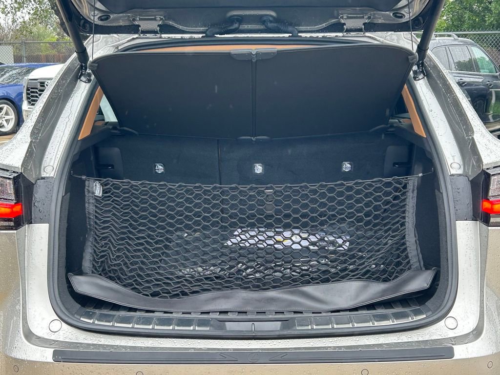 Used 2025 Lexus NX 350h AWD w/ Accessory Package (2T) image 13