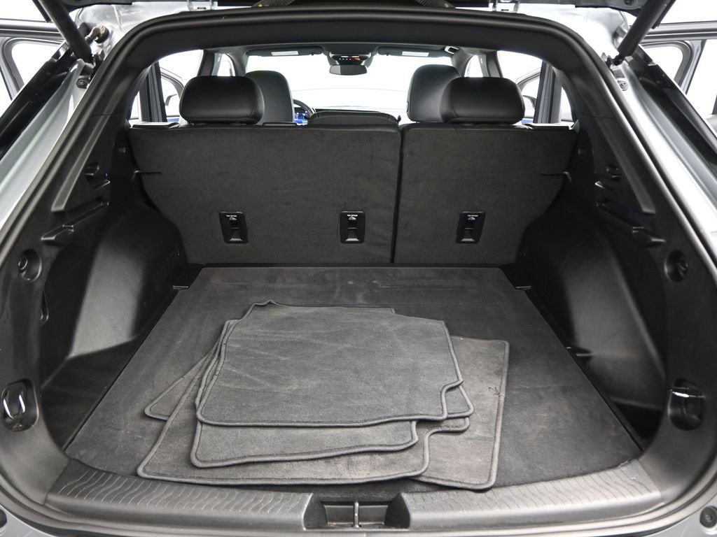 Used 2025 Chevrolet Equinox EV LT w/ Convenience Package image 34
