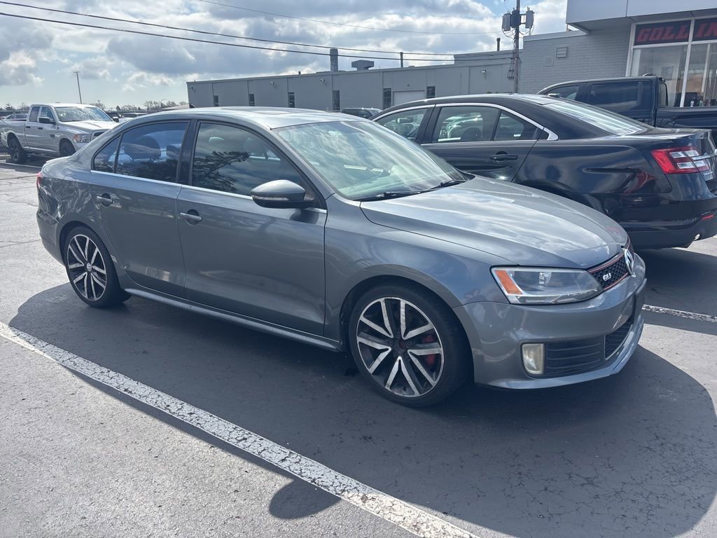 Used 2012 Volkswagen Jetta GLI image 2