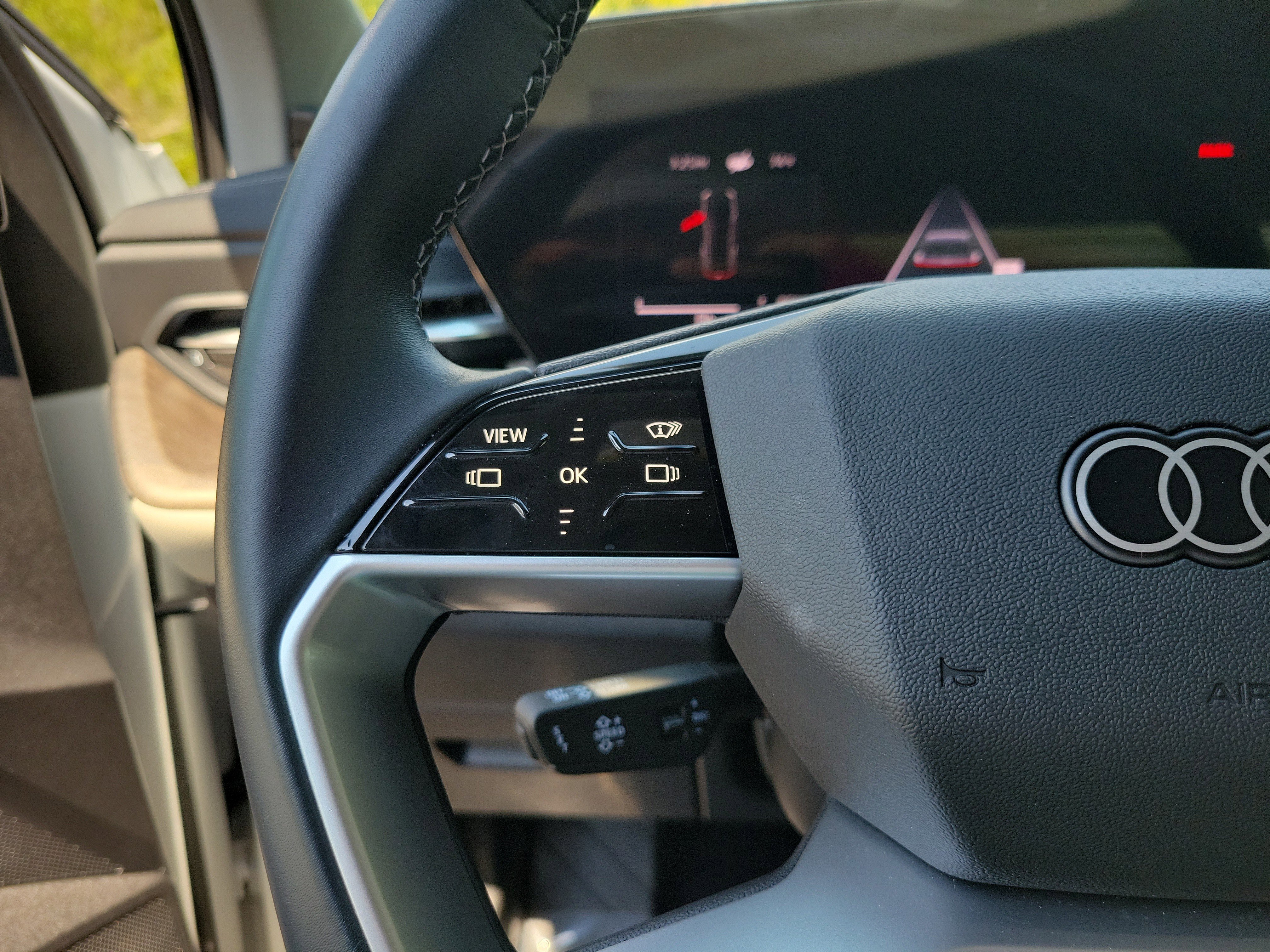 Used 2025 Audi Q5 Premium Plus w/ Premium Plus image 28