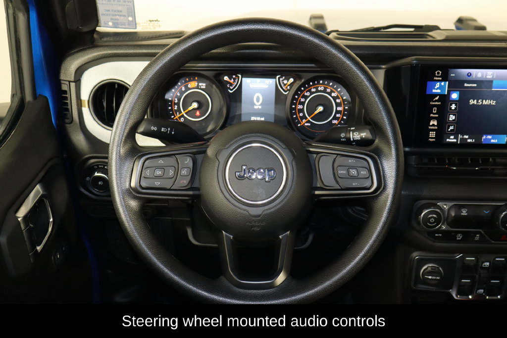 Used 2025 Jeep Wrangler Unlimited Sport AWD/4WD image 7