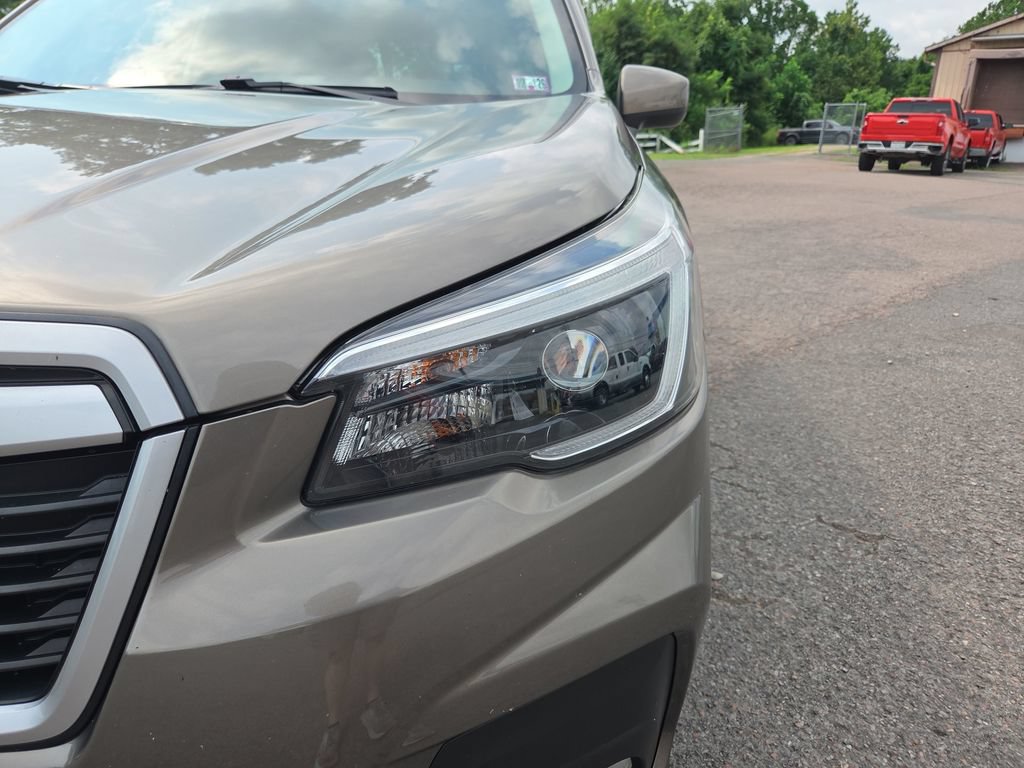 Certified 2021 Subaru Forester Premium AWD/4WD image 20