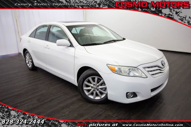 Used 2011 Toyota Camry XLE w/ XLE Extra-Value Pkg #2 image 1