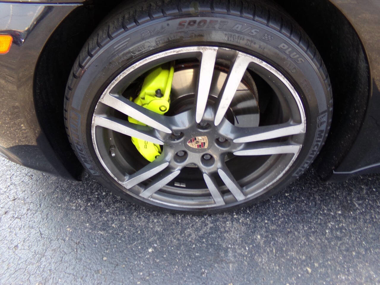 Used 2014 Porsche Panamera S image 38