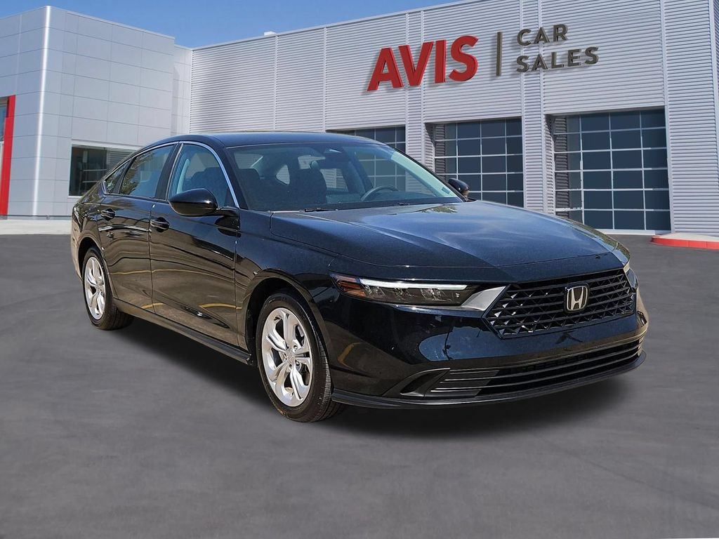 Used 2025 Honda Accord LX image 3