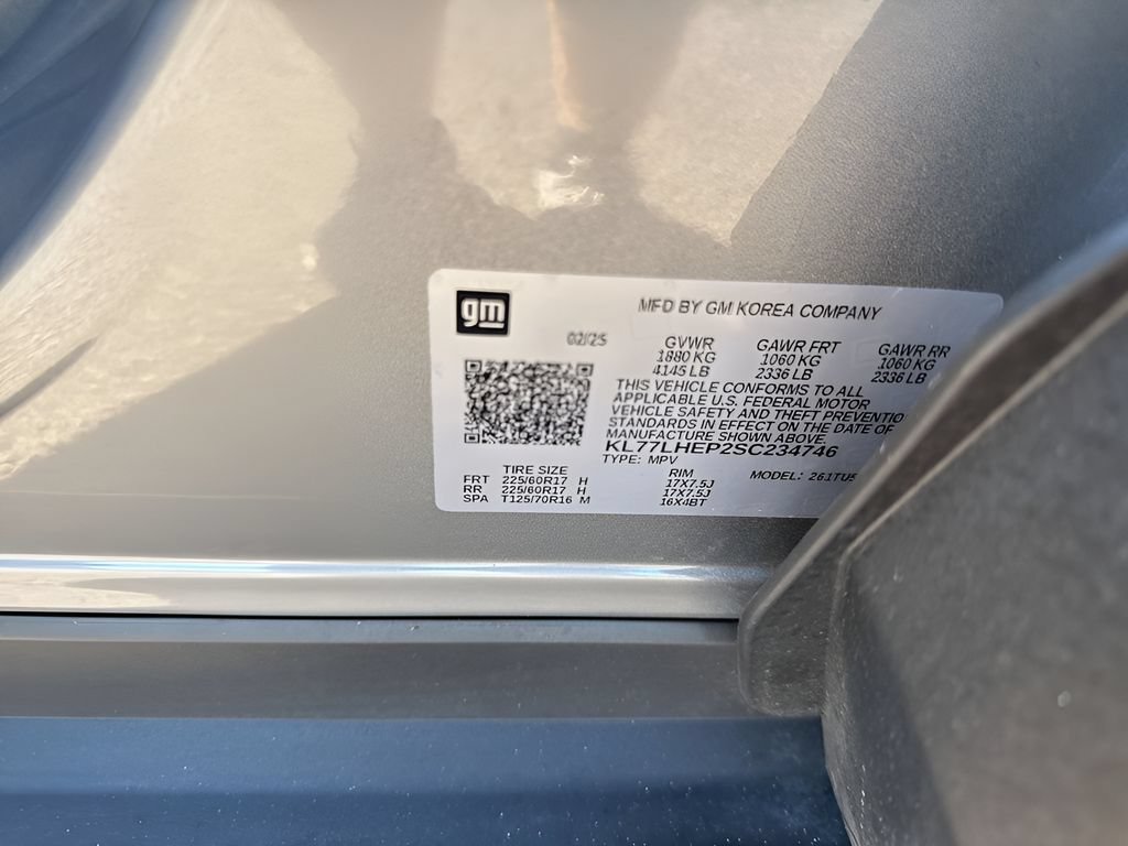 Used 2025 Chevrolet Trax LT w/ LT Convenience Package FWD image 27