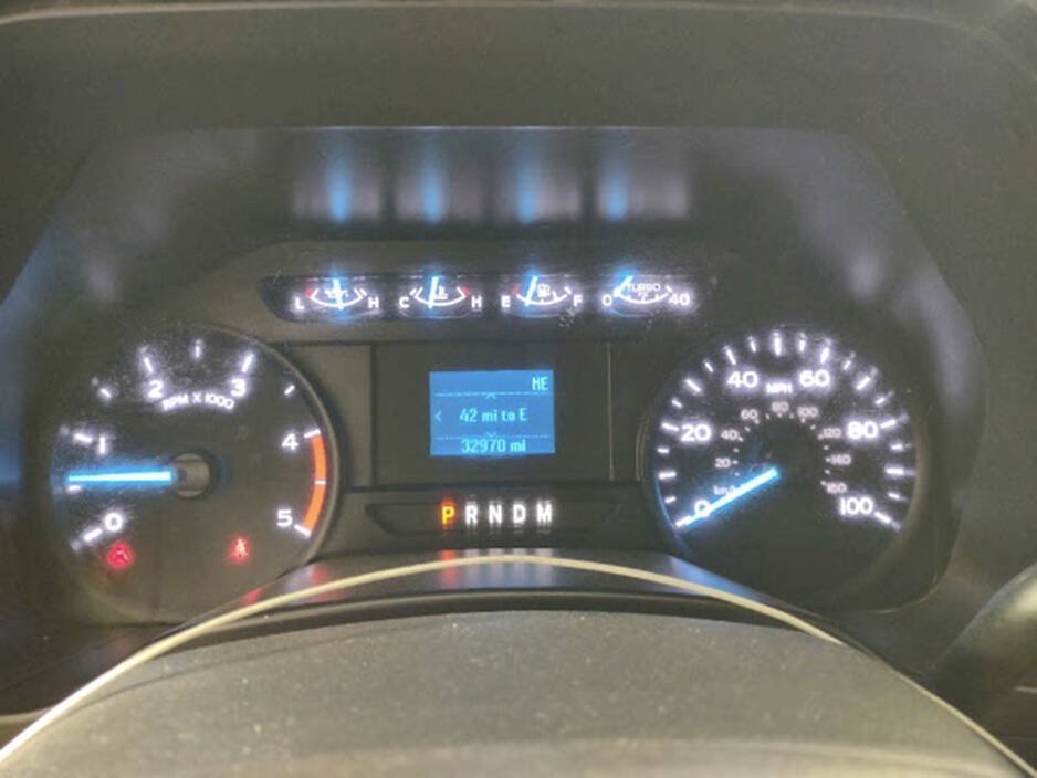 Used 2022 Ford F250 XL w/ Power Equipment Group AWD/4WD image 15