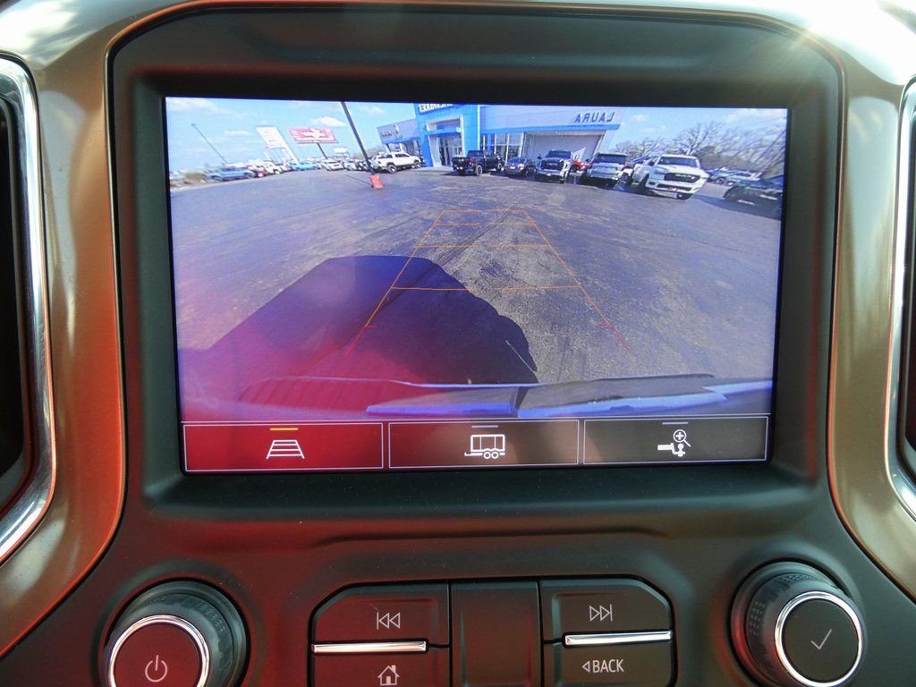 Certified 2022 Chevrolet Silverado 1500 High Country AWD/4WD image 32