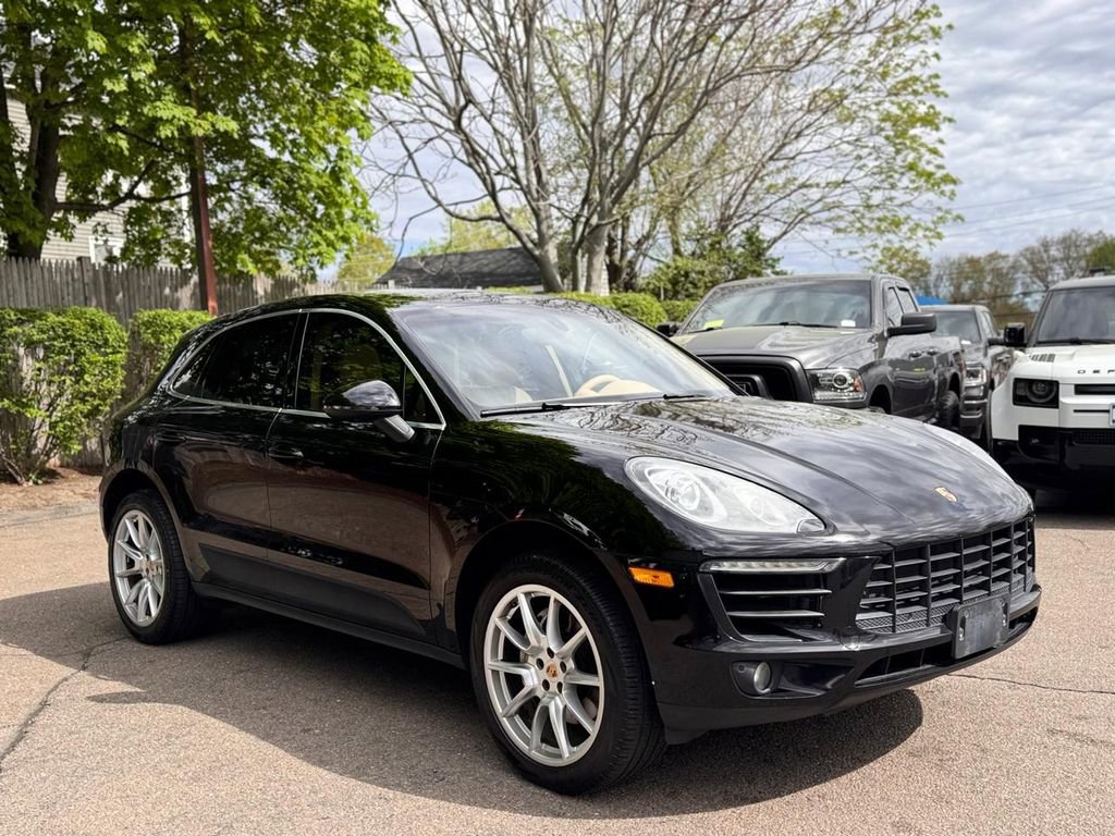 Used 2015 Porsche Macan S AWD/4WD image 8