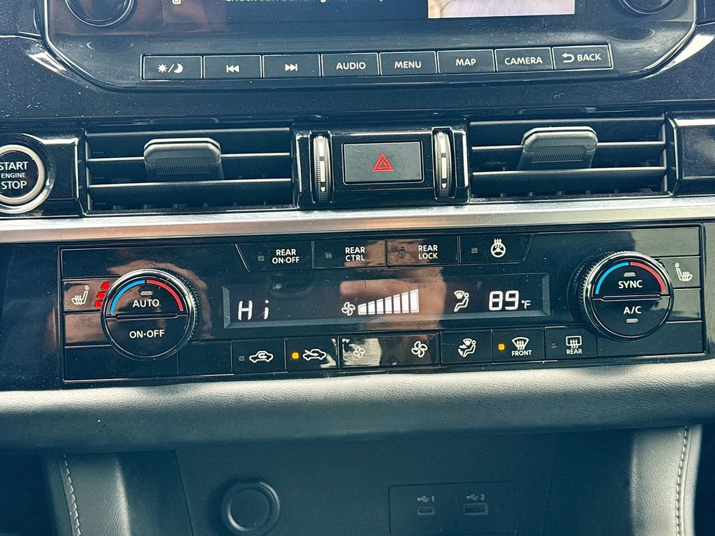 Used 2022 Nissan Pathfinder SL image 16