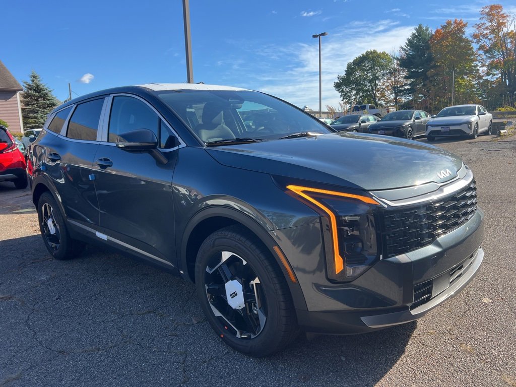 New 2026 Kia Sportage S image 5