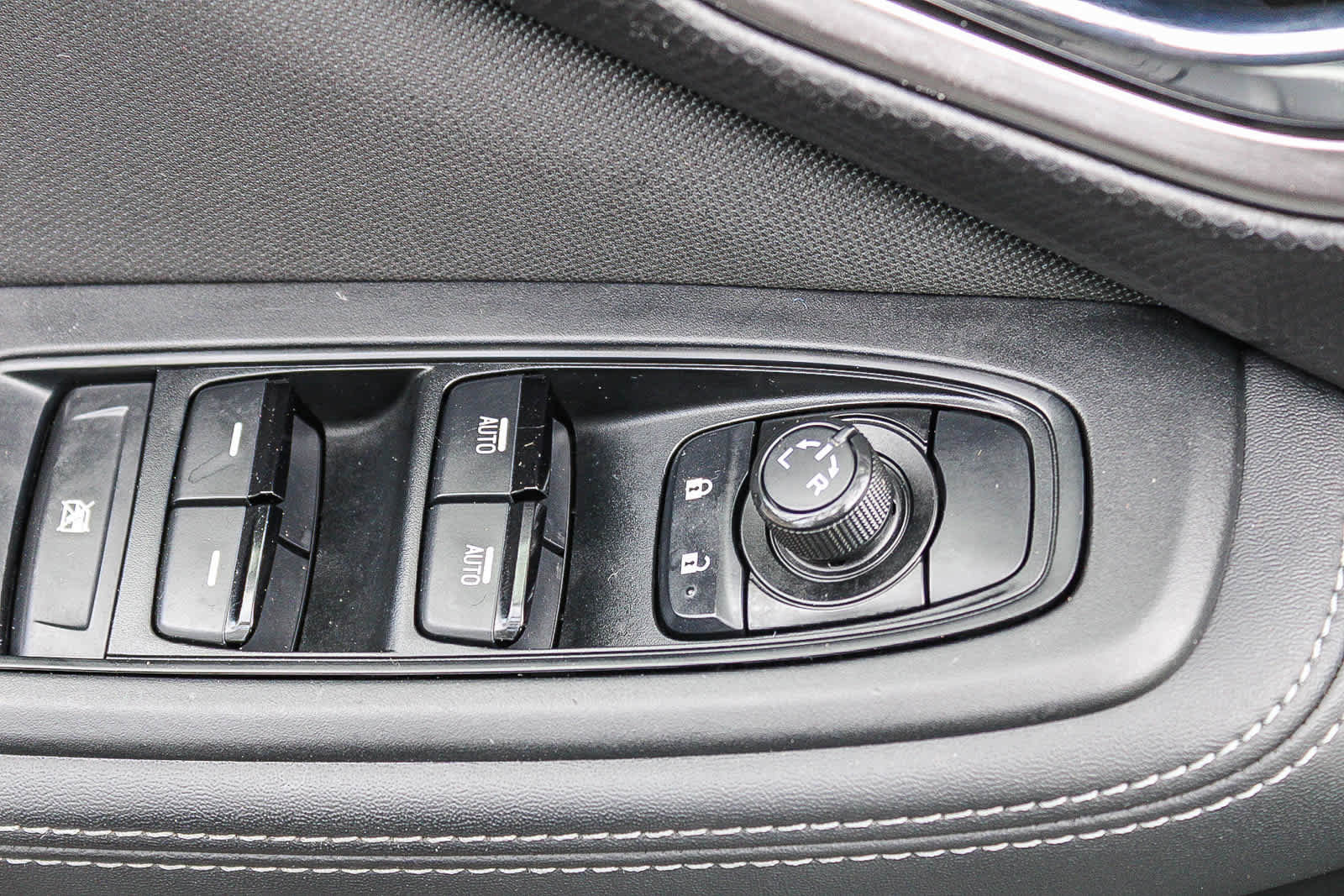 Certified 2023 Subaru Forester Premium image 20