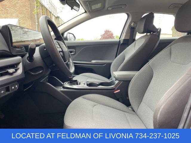 Used 2025 Kia K4 FWD image 18