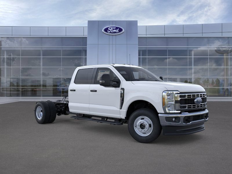 New 2026 Ford F350 XL w/ XL Chrome Package AWD/4WD image 7