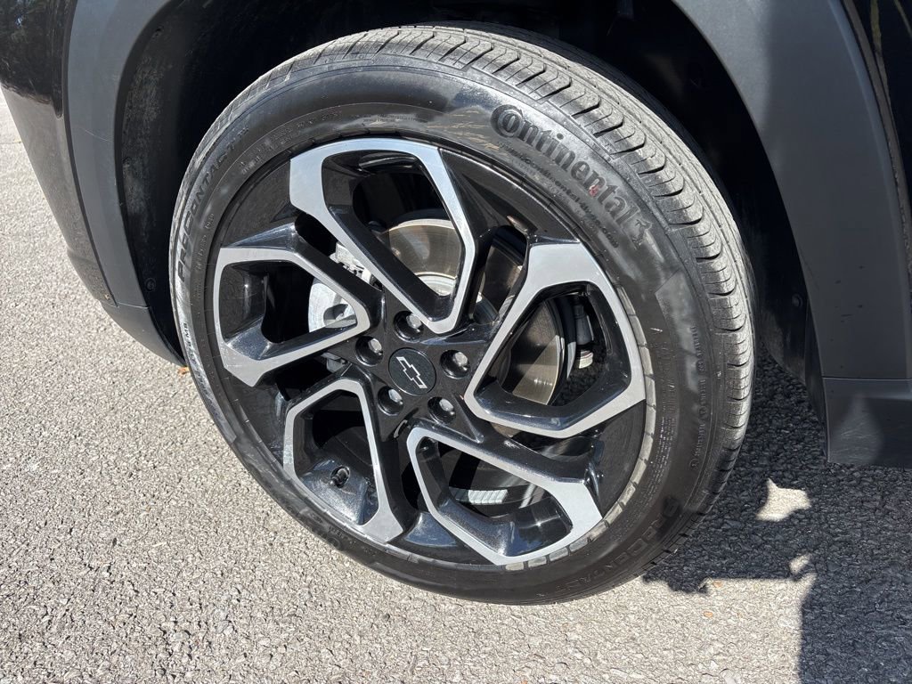 Used 2024 Chevrolet Trax RS w/ Driver Confidence Package image 8