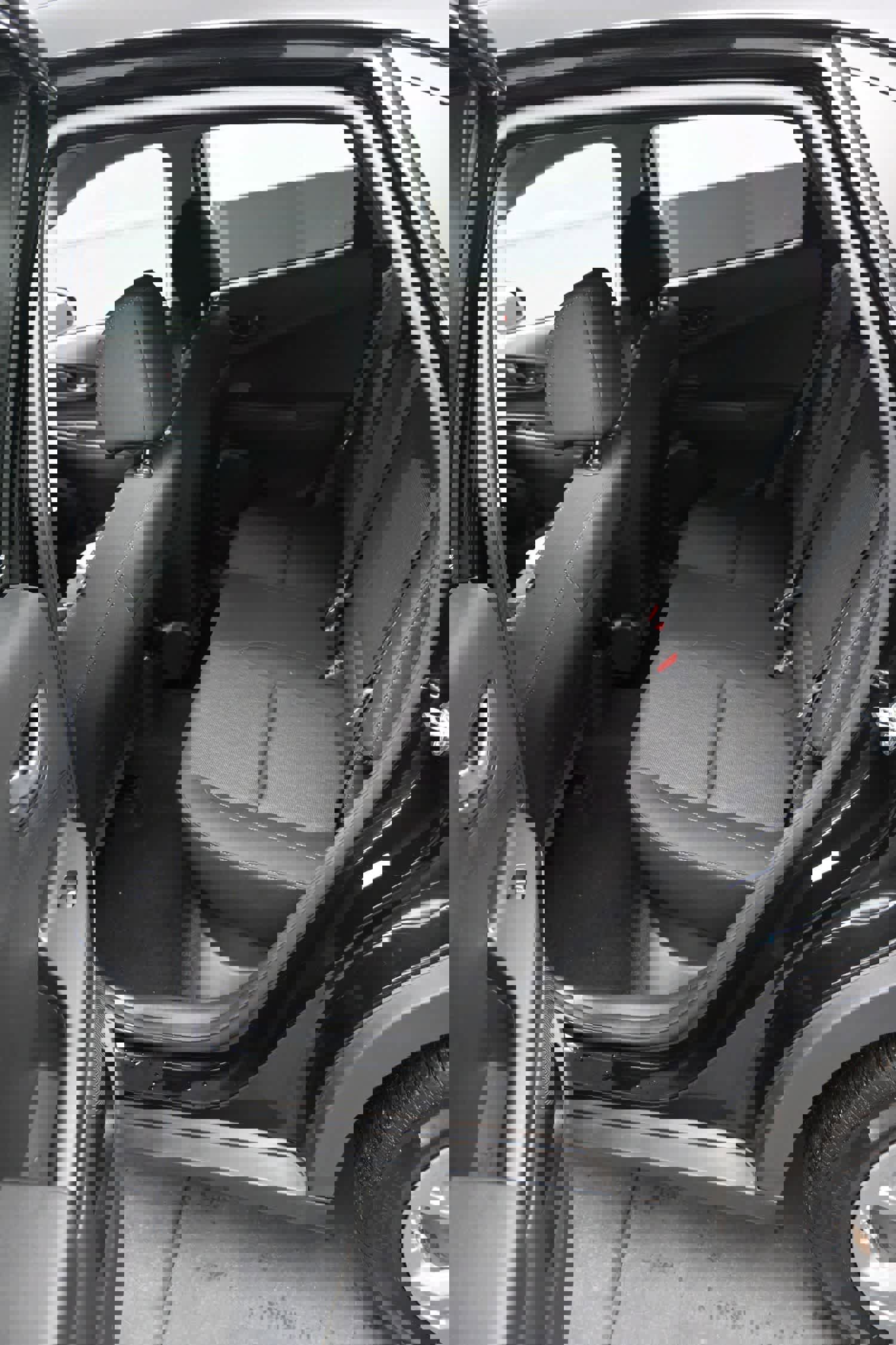 Used 2023 Hyundai Kona SEL image 12