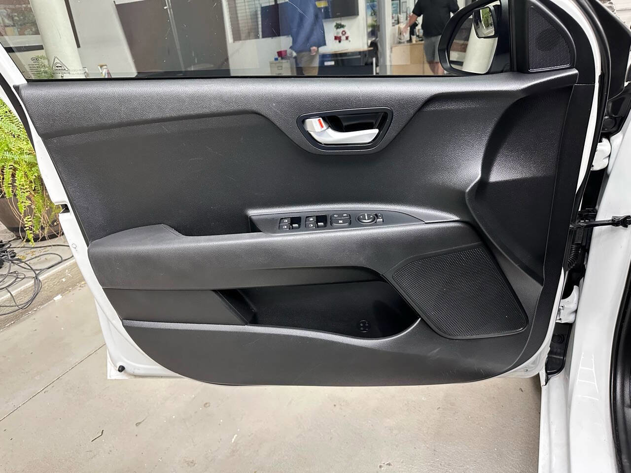 Used 2019 Kia Rio S image 10