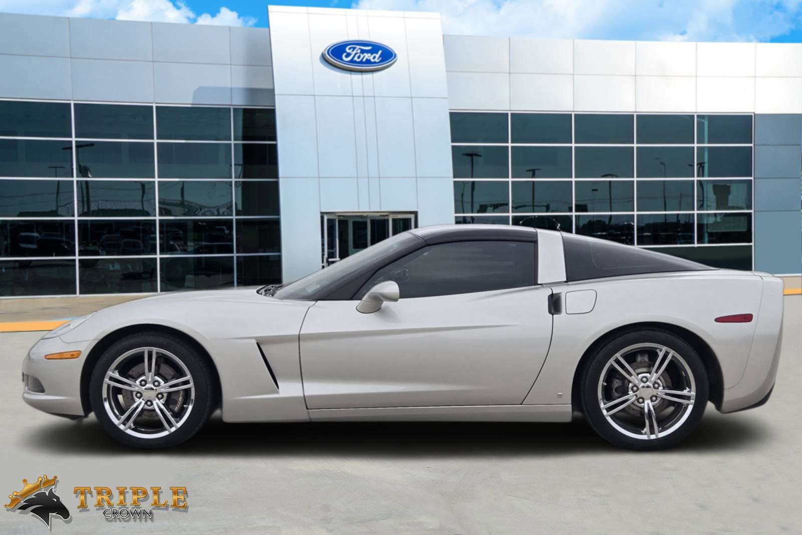 Used 2006 Chevrolet Corvette Coupe RWD image 3