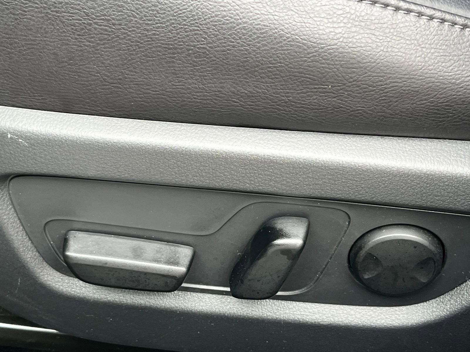 Used 2025 MAZDA CX-50 2.5 Hybrid w/ Premium Plus Pkg AWD/4WD image 22