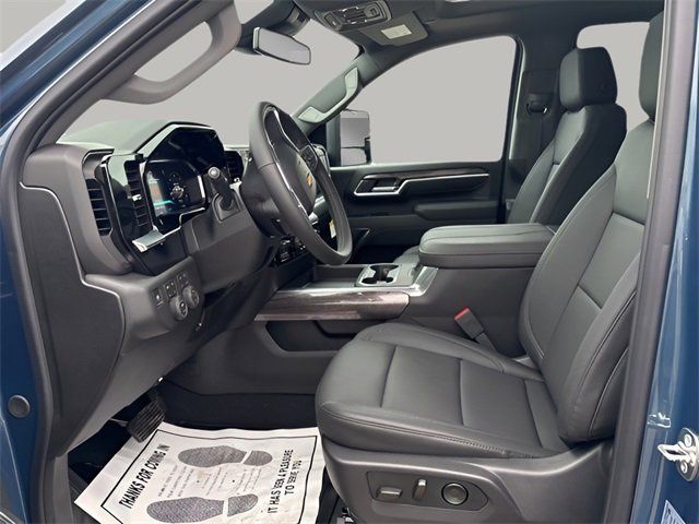 New 2026 Chevrolet Silverado 2500 LTZ w/ LTZ Convenience Package image 7