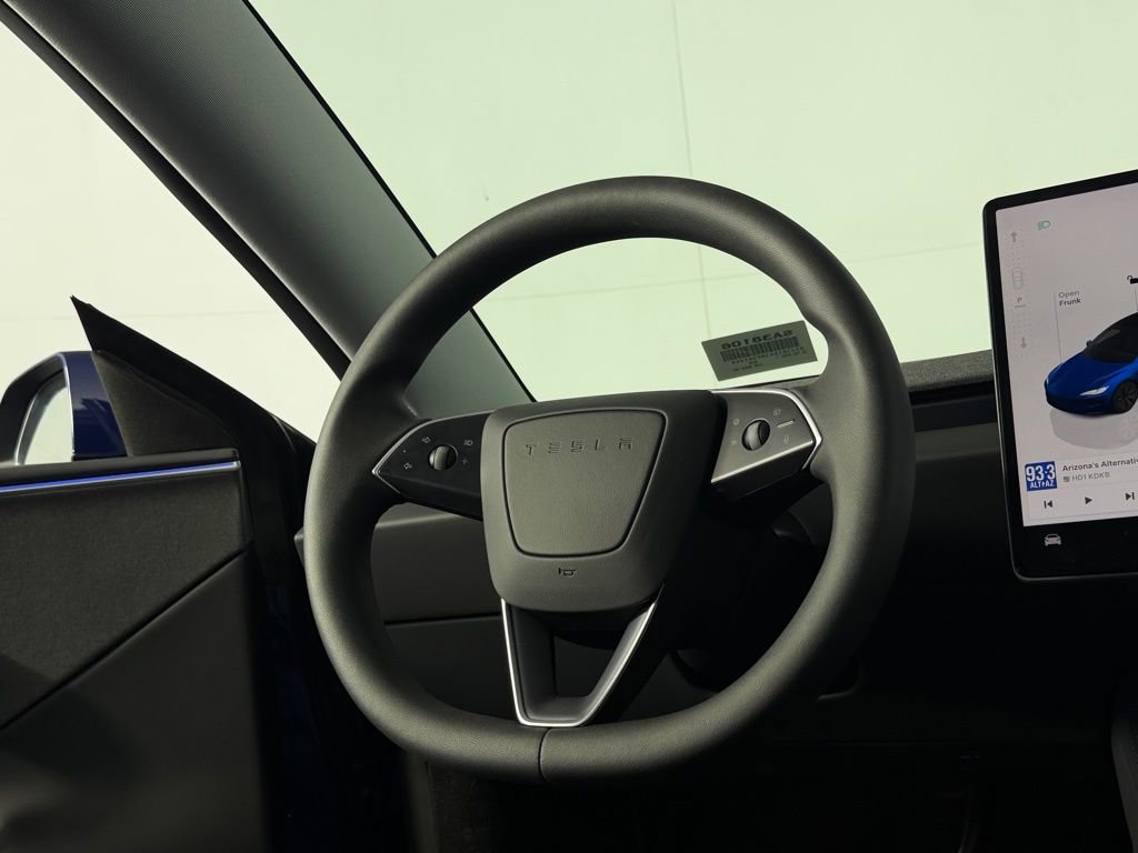 Used 2025 Tesla Model 3 Long Range RWD image 13