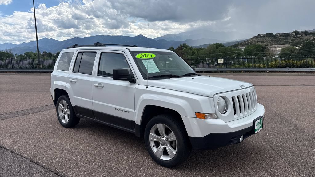 Used 2015 Jeep Patriot Latitude AWD/4WD image 17