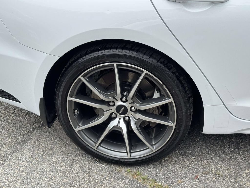 Certified 2026 Genesis G70 2.5T AWD/4WD image 10