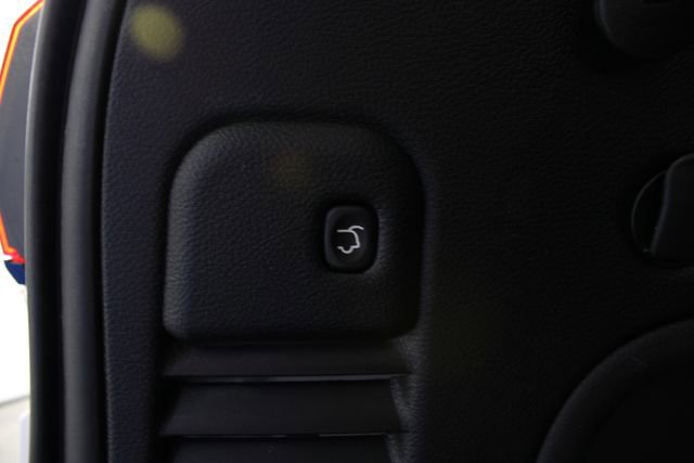 Used 2022 Jeep Grand Cherokee Laredo X image 19