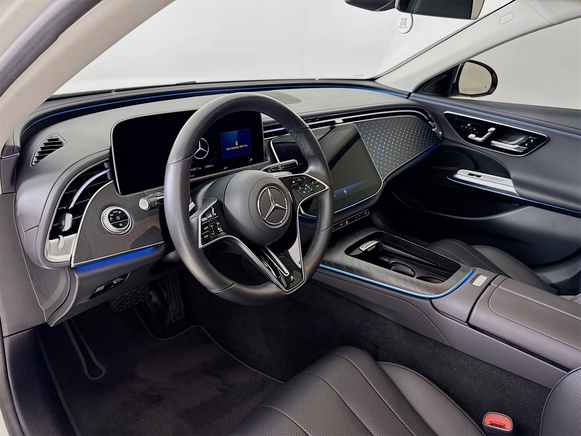 Certified 2024 Mercedes-Benz E 350 4MATIC Sedan w/ Driver Assistance Package image 10