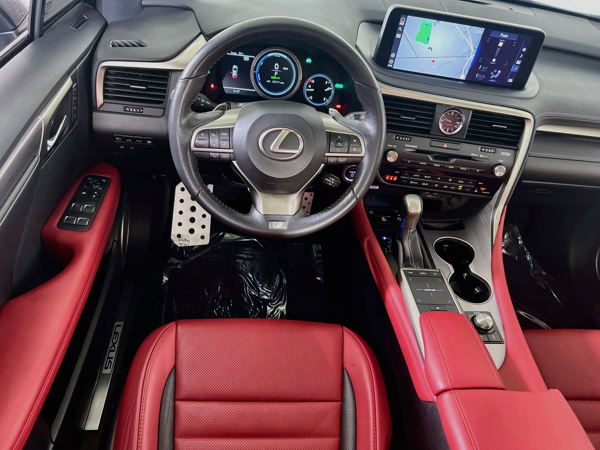 Used 2022 Lexus RX 450h F Sport w/ Accessory Package AWD/4WD image 23