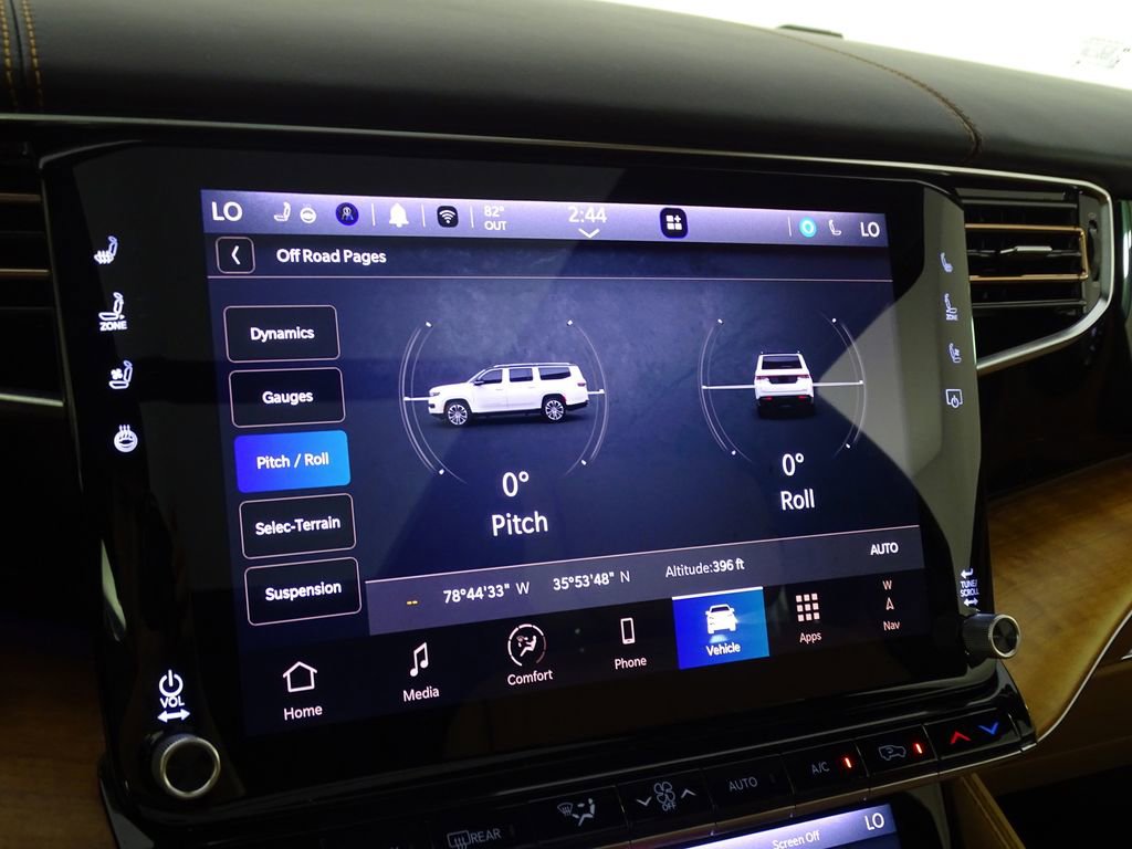 New 2024 Jeep Grand Wagoneer L Series III w/ Rear Seat Video Group 1 image 36