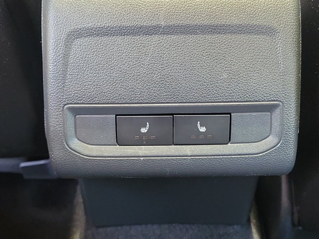 Used 2023 Volkswagen Jetta SEL FWD image 12