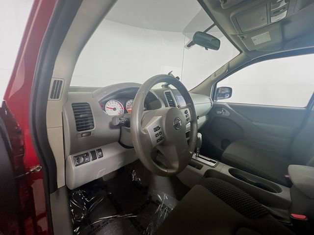 Used 2019 Nissan Frontier Desert Runner RWD image 18
