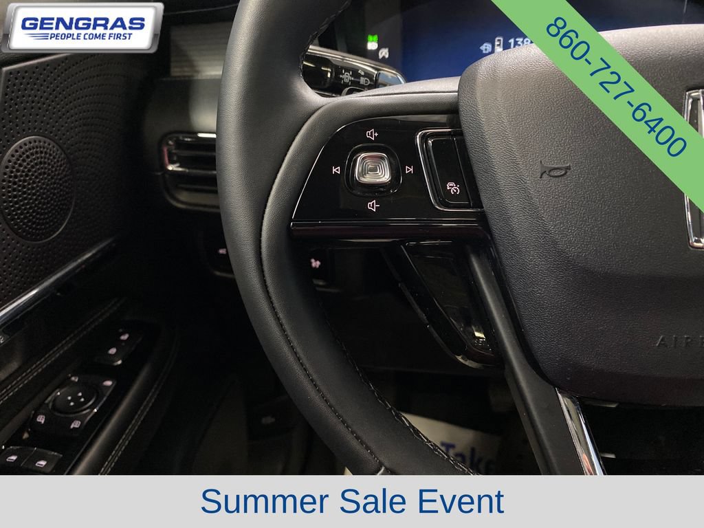 Used 2025 Lincoln Corsair AWD w/ Equipment Group 101A image 21