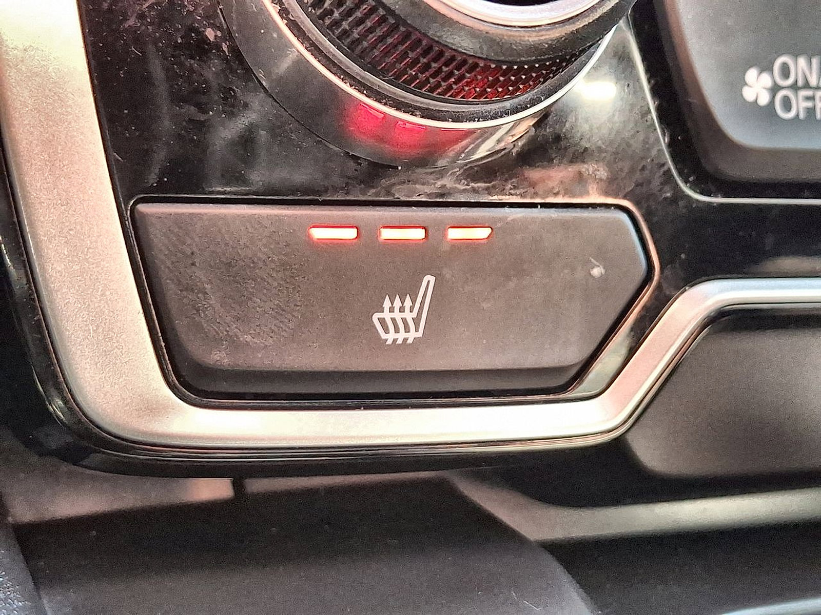Used 2018 Honda CR-V EX image 19