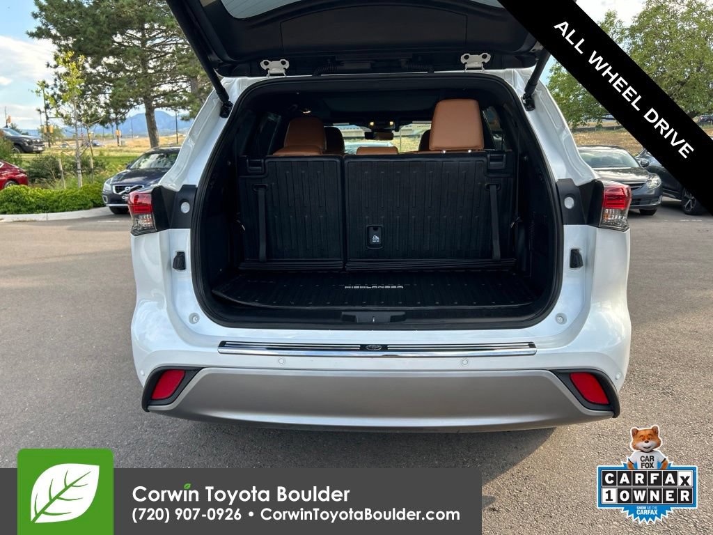 Used 2026 Toyota Highlander Platinum AWD/4WD image 17