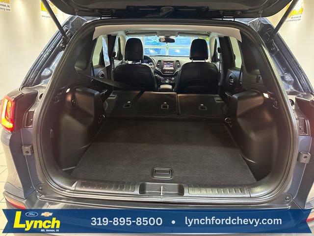 Used 2019 Jeep Cherokee Latitude Plus w/ Cold Weather Group image 17