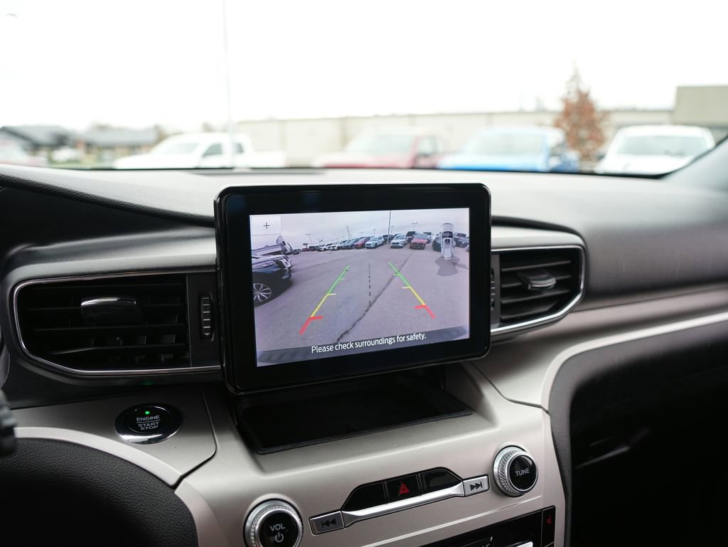 Used 2021 Ford Explorer XLT w/ Equipment Group 202A image 14