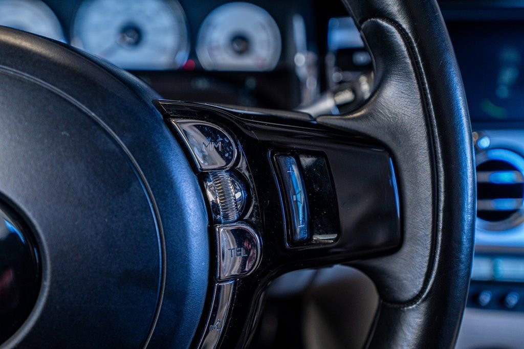 Used 2018 Rolls-Royce Wraith image 39