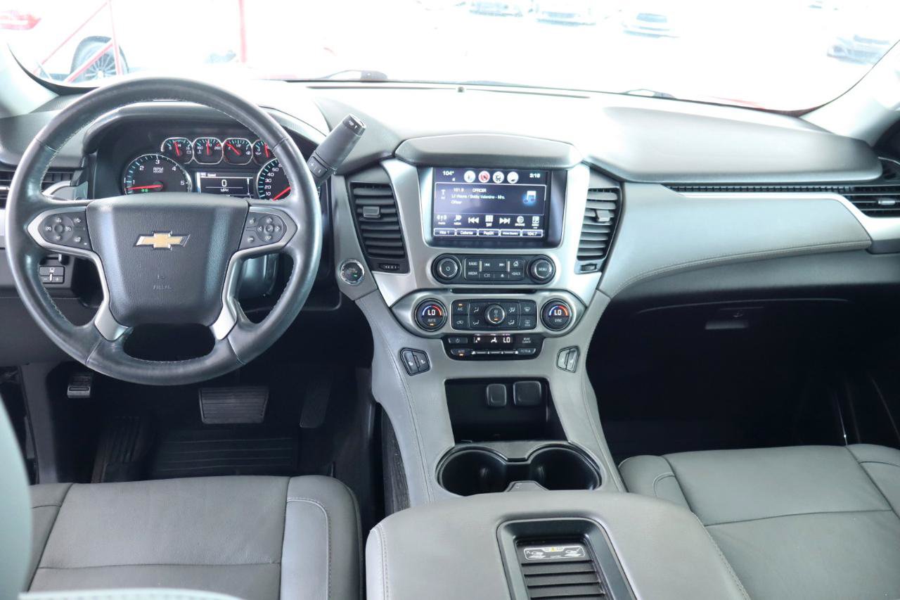 Used 2016 Chevrolet Tahoe LT w/ Luxury Package RWD image 16