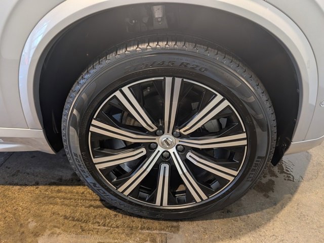 Used 2024 Volvo XC90 B6 Plus w/ Protection Package Premier image 7