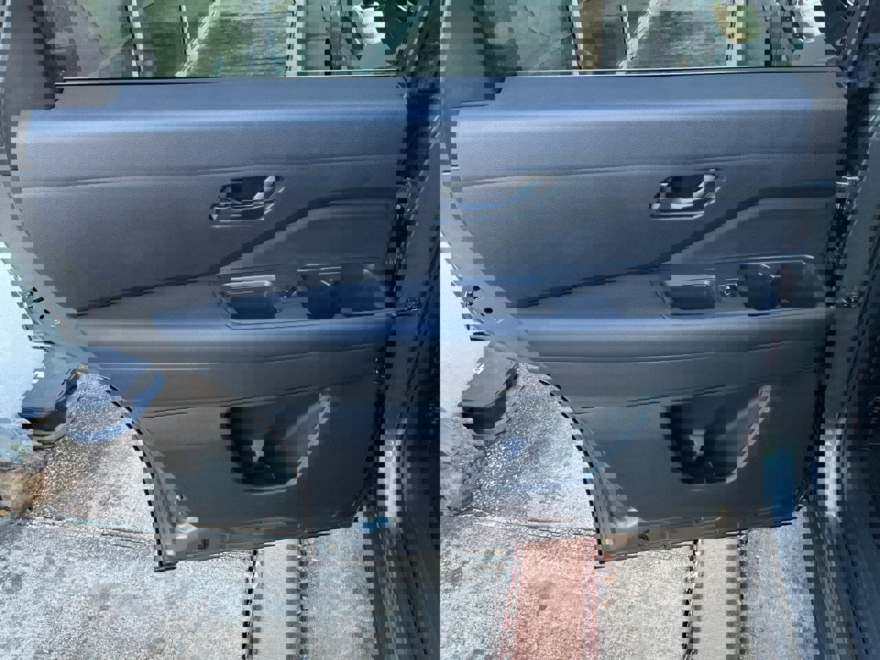 Used 2024 Nissan Pathfinder SV image 20