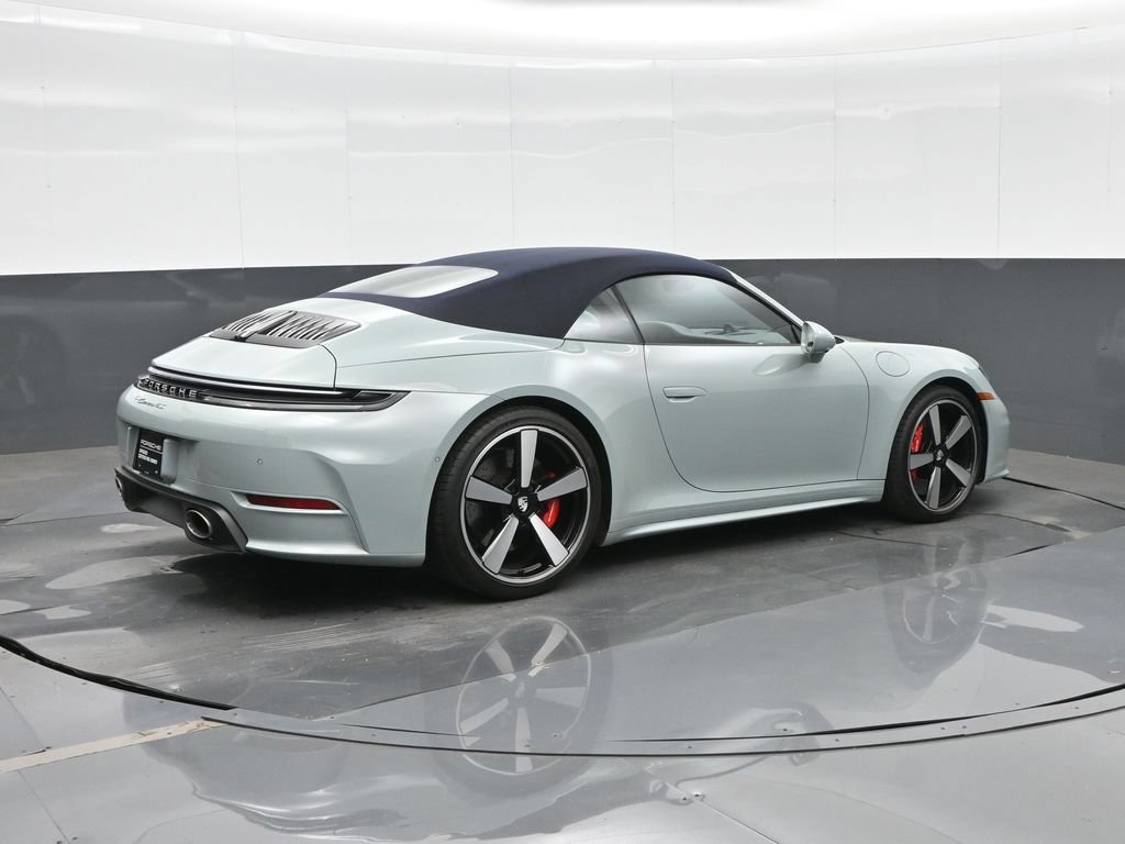 Certified 2026 Porsche 911 Carrera 4S AWD/4WD image 27