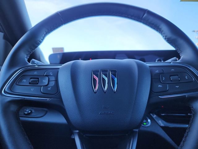 Used 2024 Buick Envista Sport Touring w/ Convenience I Package image 23