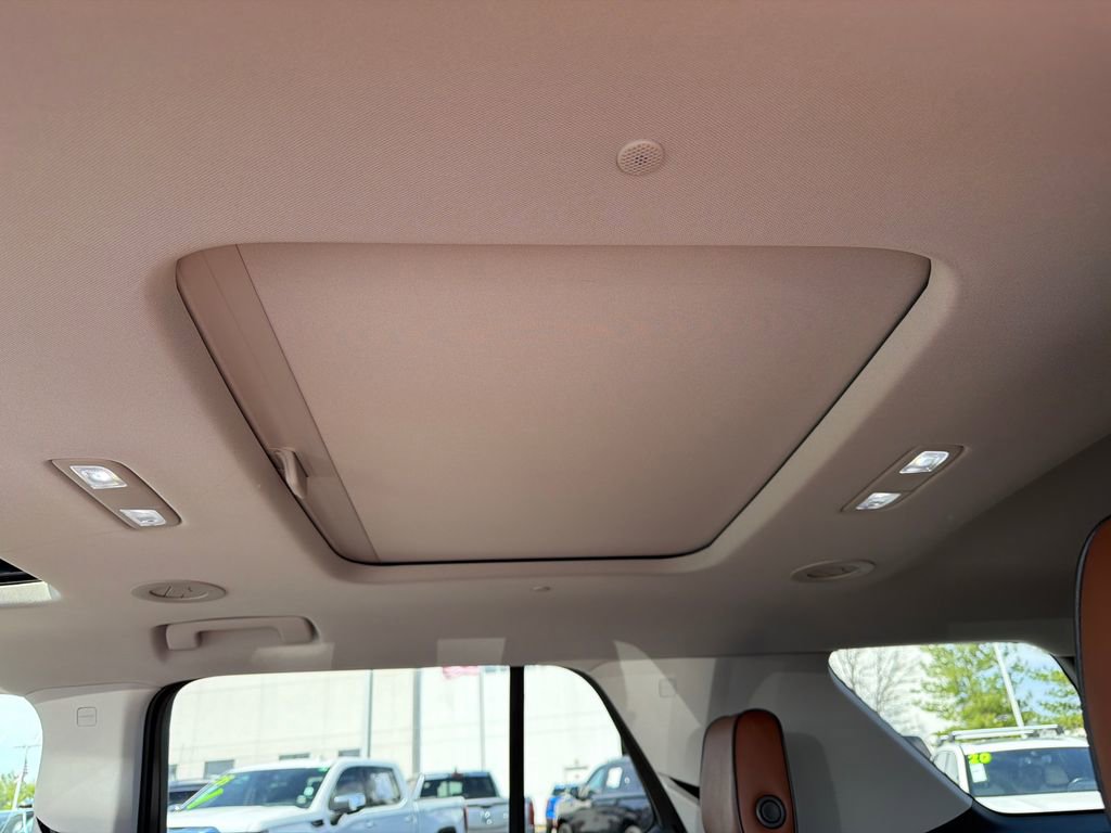 Used 2018 Chevrolet Traverse High Country image 13