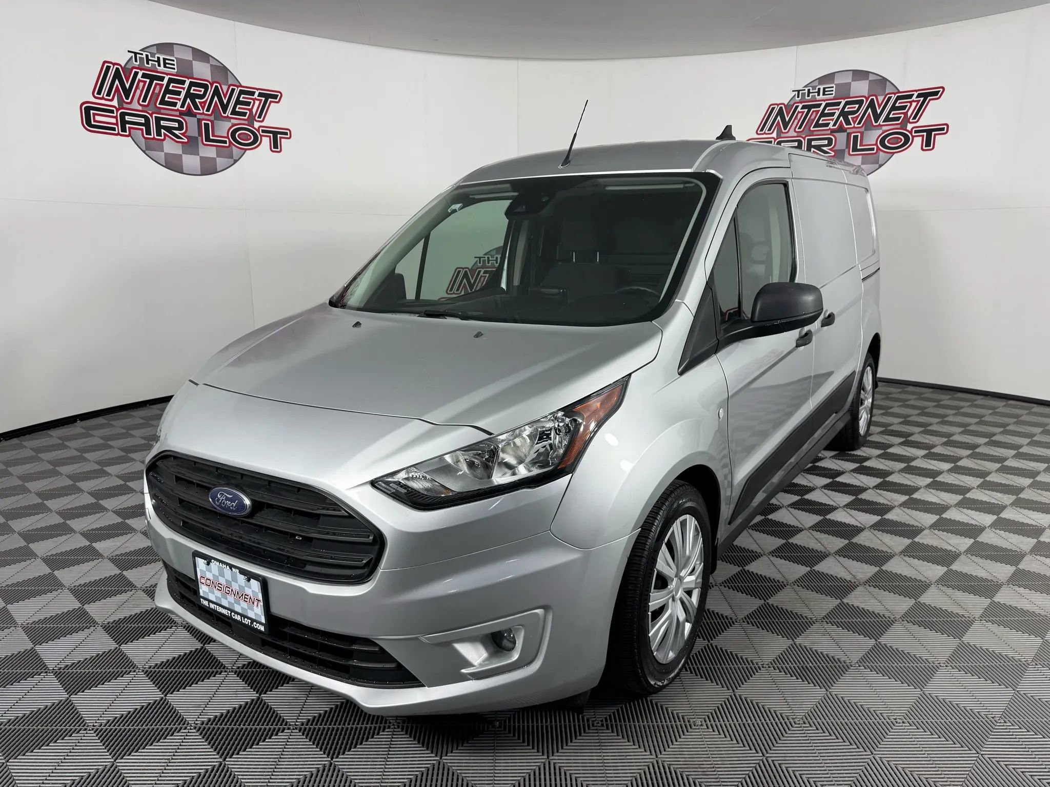 Used 2022 Ford Transit Connect XLT image 3