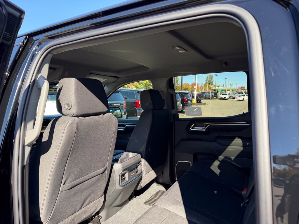 New 2026 GMC Sierra 1500 Elevation w/ Preferred Package AWD/4WD image 18