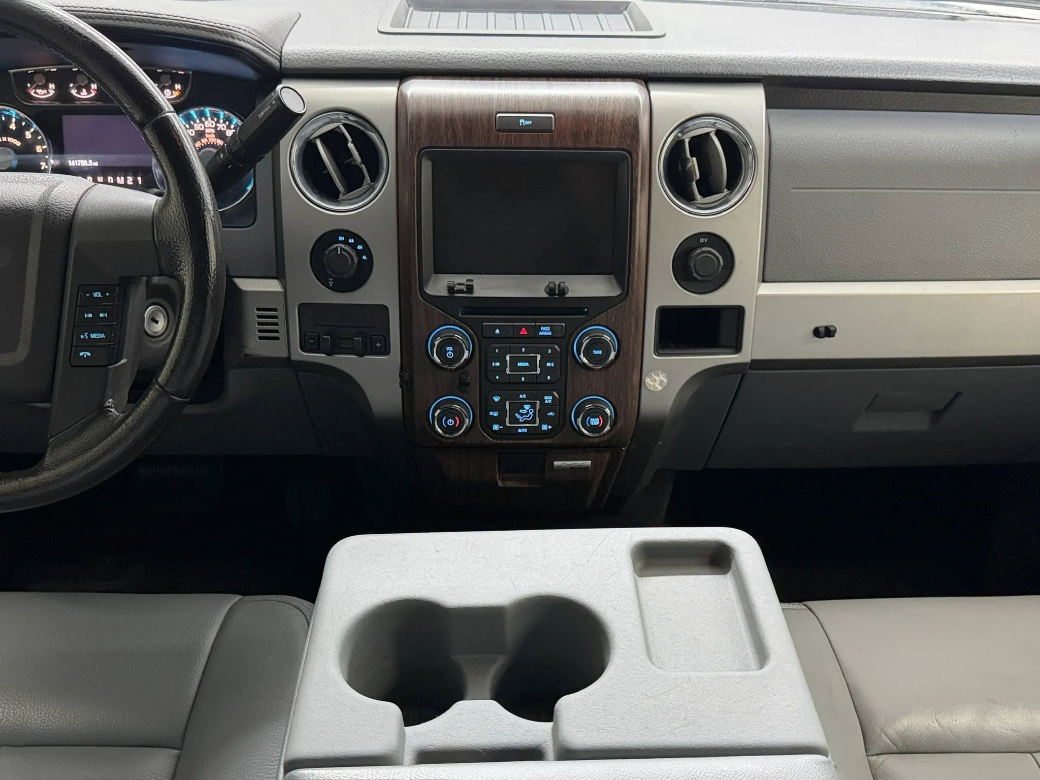 Used 2013 Ford F150 Lariat AWD/4WD image 33