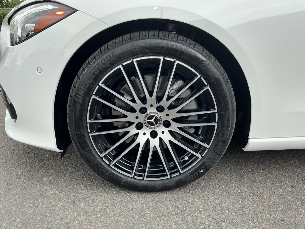 New 2026 Mercedes-Benz C 300 4MATIC Sedan image 2