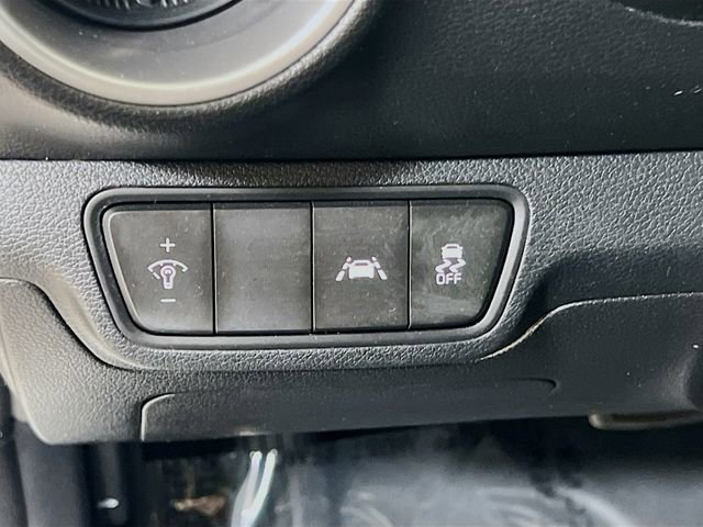 Used 2021 Kia Forte LXS image 10